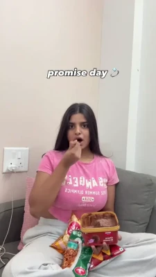 yourstrulyanushkaa - Sorry guys today didn't go how I expected and I don't have energy to