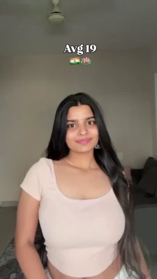 yourstrulyanushkaa - workin on gettin stretchy avian back 🥺