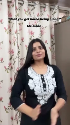 yourstrulyanushkaa - Happy ThongLESS Thursday 😛  Too much to do and putting on panties