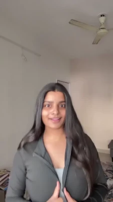yourstrulyanushkaa - 8th-14th I’ll be posting daily. My lingerie arrives today c: