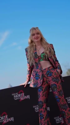 kathrynnewton - I’m home baby I’m sending you a PPV video 😈😈😈