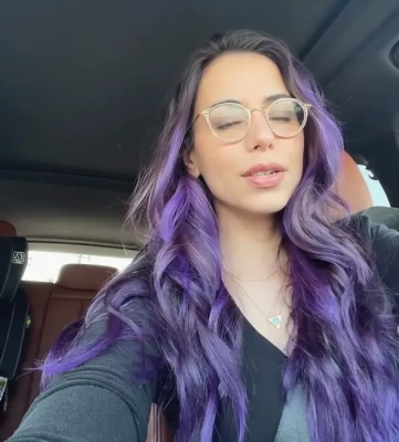 laurabaileyvo - Im all dresed up for you 😚 ready for you to fill this ass!