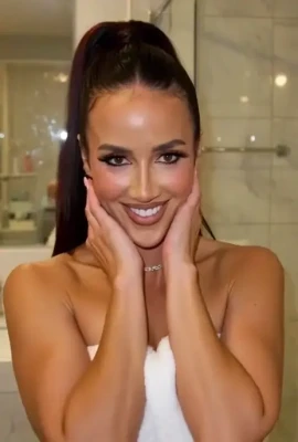 chelseaagreen - Can I sit on your face👅