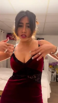 sofia9__official - Have you seen my epic D&D vid yet? Dungeons, Dragons, Dildos...