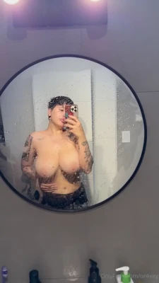 dead.bxbi - We just did some naughty things, all naked 👅 @jasminegrey