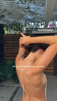 chloerosenbaum - The livestream incase you couldn’t make it!!! 🫶  Features: Pool,