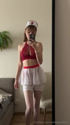 badsofia - Sexy red slingkini perfect for a Monday pick me up 😘