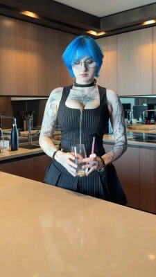 lyracr0w0 - riding you in this look is on my bucket list 🗒️