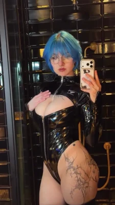 lyracr0w0 - Love this lingerie 😍