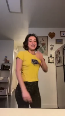 quezofrezco - Doua mici secvențe dintr-un clip în care mi-o dădeam dacă