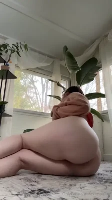 avaclairexx - Should I take these off?