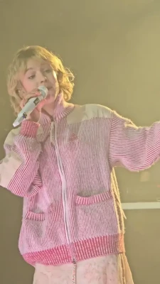 pommelienthijs - It’s pretty and pink baby