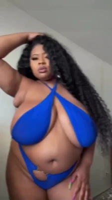 bigbodymunchhh - Will you spend your lazy day with my big butt🍑🥰