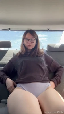 spoilkat - JIGGLY 👀