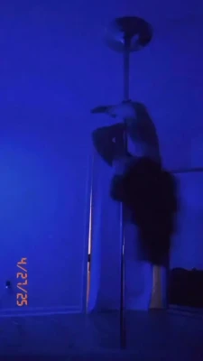 sheis_essence - Titty Tuesday vibes
