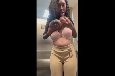 xolanaaee - Hey babes whatcha wanna see this week?!  Im also offering custom cum