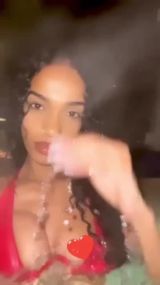 eleniiye - Last night's cream pie 😌
