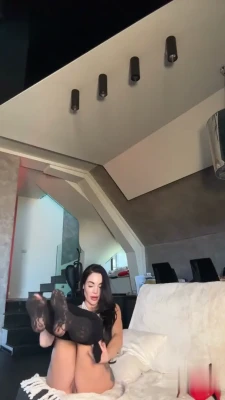 callysto_nymph - Help I've fallen and I'm wearing no panties! •◕д◕•