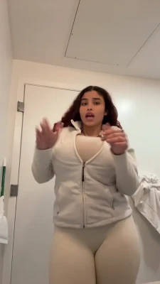 josephine_rivera_ - Goddess shit! Pink panties ?