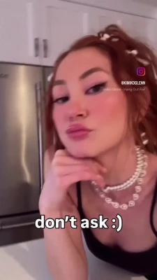 kimikoglenn - Vi è piaciuto il video dove vi dicevo cose zozze mentre mi toccavo?
