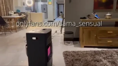 samasensual_x - Do you like shots with no underwear under a skirt? :P
