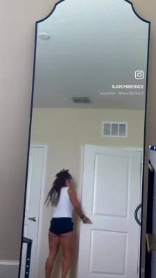jordynnegrace - Today my body is open for some kisses😘on the abs,biceps and chest