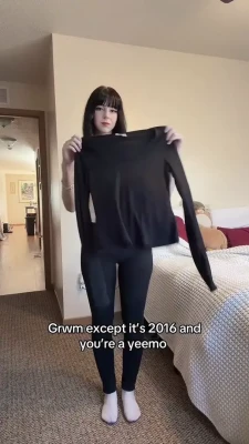 okaygnomie - Spank my ass then fuck my pussy daddy