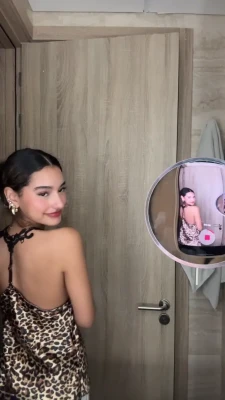 ashlee_almonte - Step into my office. Let’s talk.