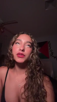 ashlee_almonte - Someone recently asked me whos typically initiates sex - me or Mr.?  