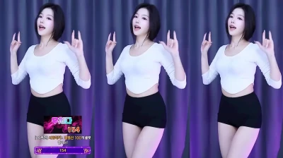 haneul_bin - Who likes short shorts?   @brea77rose