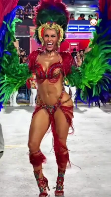 liviaandradereal - Bet you wish you was here Friday night...🥵