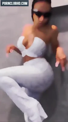 drayamichele - Good morning papi! Want a personalized video? Message me :) muah!