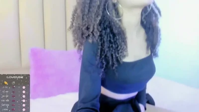 sweetcurly1 - video hump day dancing