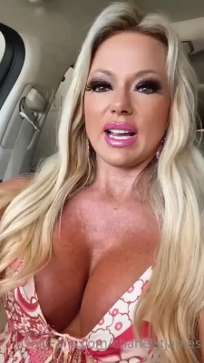 chanelstjames - I’m a fucking star 😜