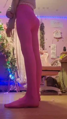 betty_fae - Natural Toes Fj From A Geek