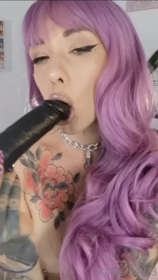 kinkerbell23 - It’s wagon Wednesday come put your tongue in it