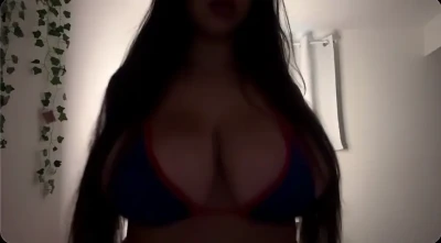reemarochelle - Take a bite if you may🤩🍑