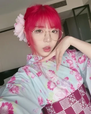 lilypichu - I really hope you’ve enjoyed me as a boxer today. I looooveeee