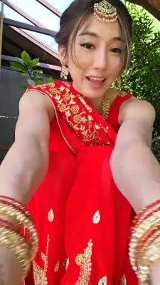 zumi - Titty Tuesday! Swipe for more;)