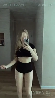 di_foxxx - there hasnt been a day i havent gotten fucked 🙈 i love this life