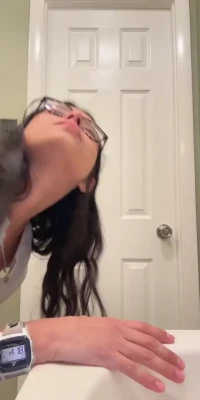 weirdgirl924 - I'm so wet