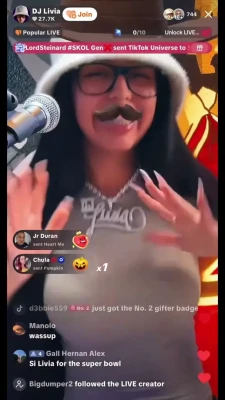 iamdjlivia - looking pretty as every day😘