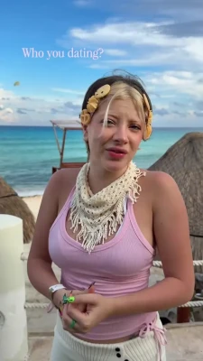 leilaafshonkar - Pre-landing strip but could you still find your way?