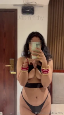 desi_pearl - My legs are spread open just for you ❤️