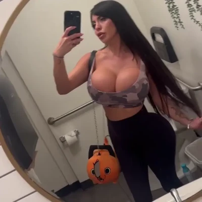 alondraroi - I think you haven’t seen me naked in a couple of days, but I’m