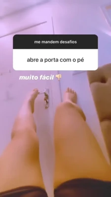 sofiaespanha - oh wait...- u can pull it up and show my ass...???? 🙊🙊
