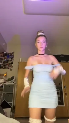 kaylafruitt - Do we love my yoga pants