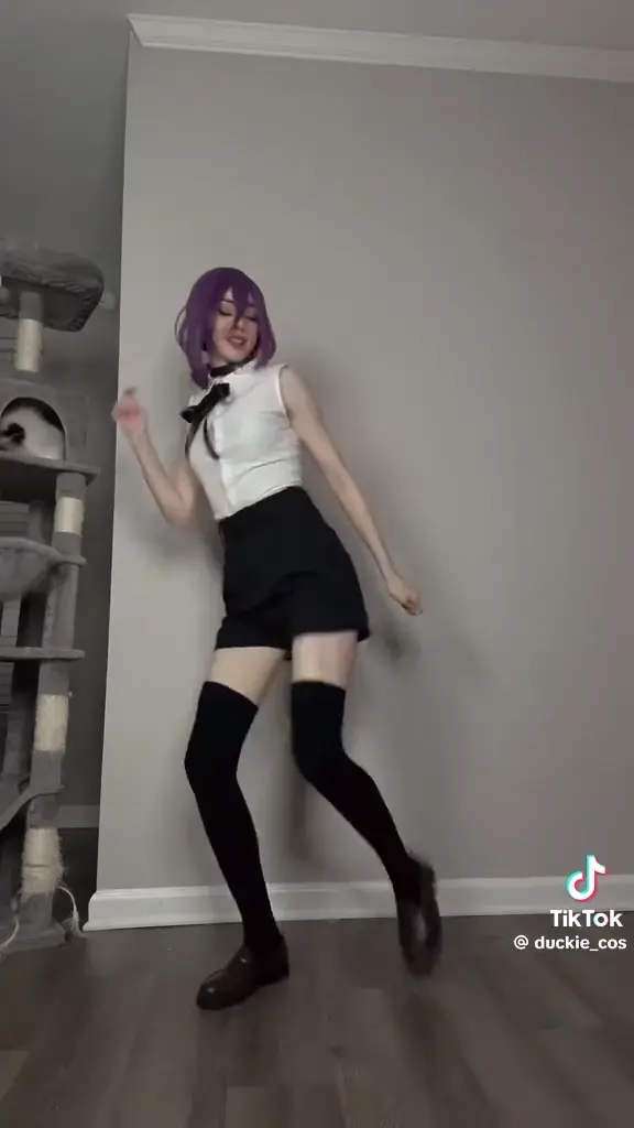 duckie_cos - Possess me with that Demon Cock 😈