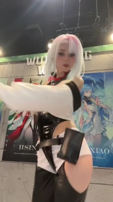 duckie_cos - Let's spice things up tonight! 🔥