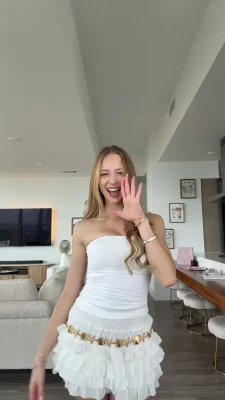 sophiadiamond - Can you spot me please?   I am going to work out, get some lunch, and